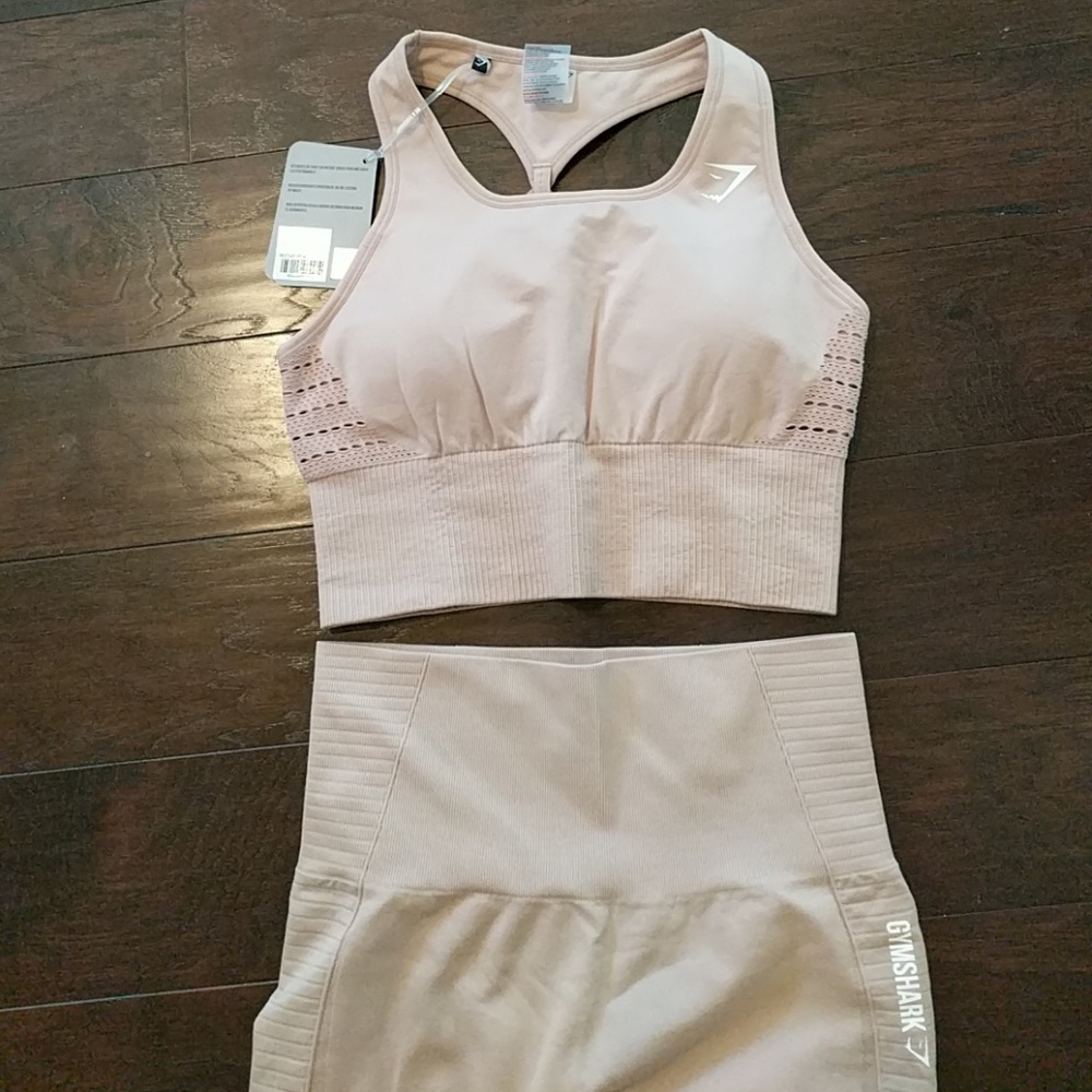 Gymshark taupe set